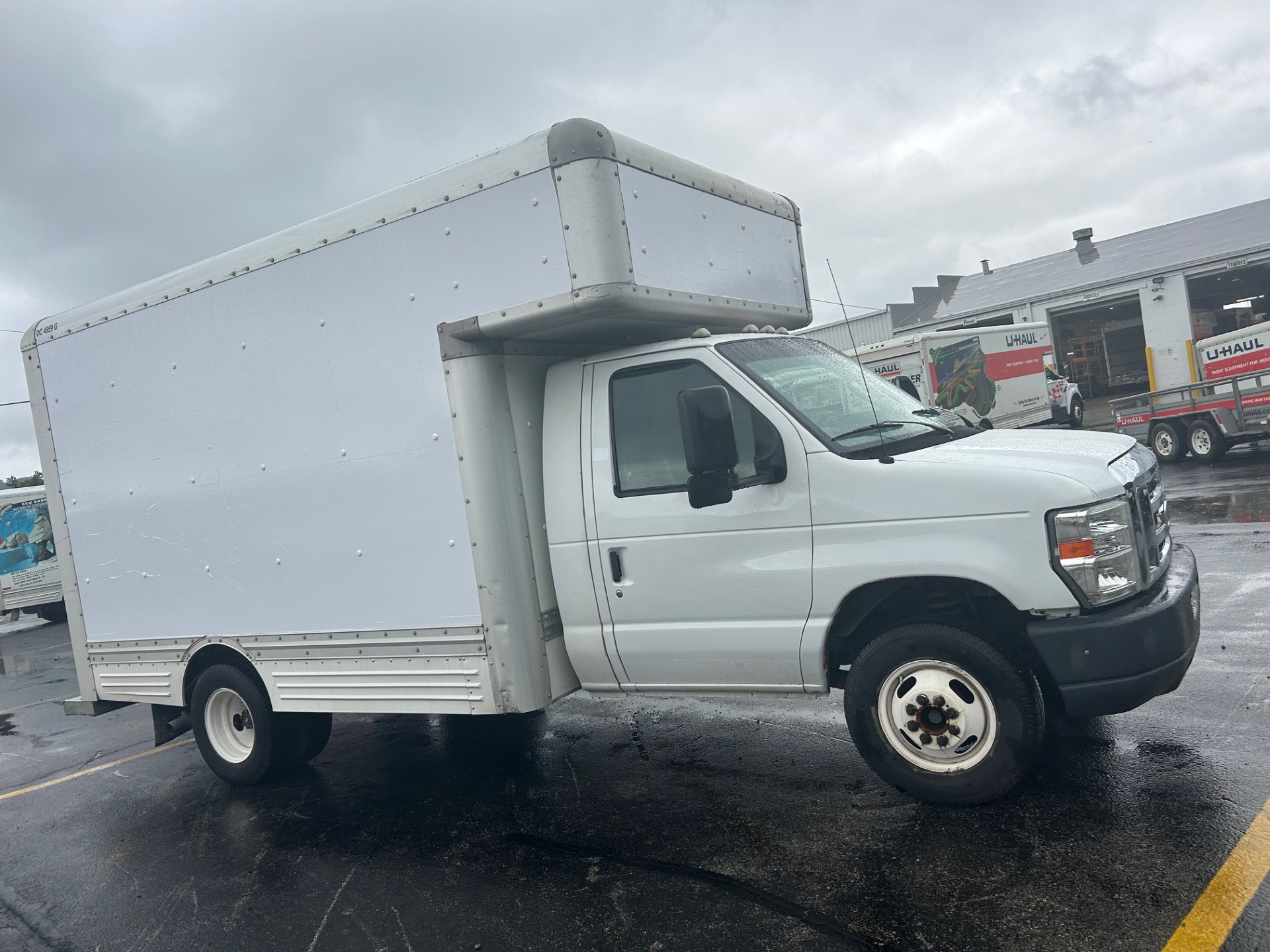 Used 2012 14 ' Box Truck for sale