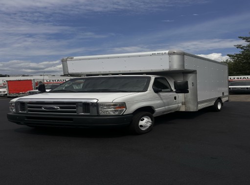 Used 2012 14 ' Box Truck for sale