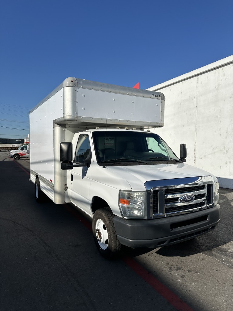 Used 2012 14 ' Box Truck for sale