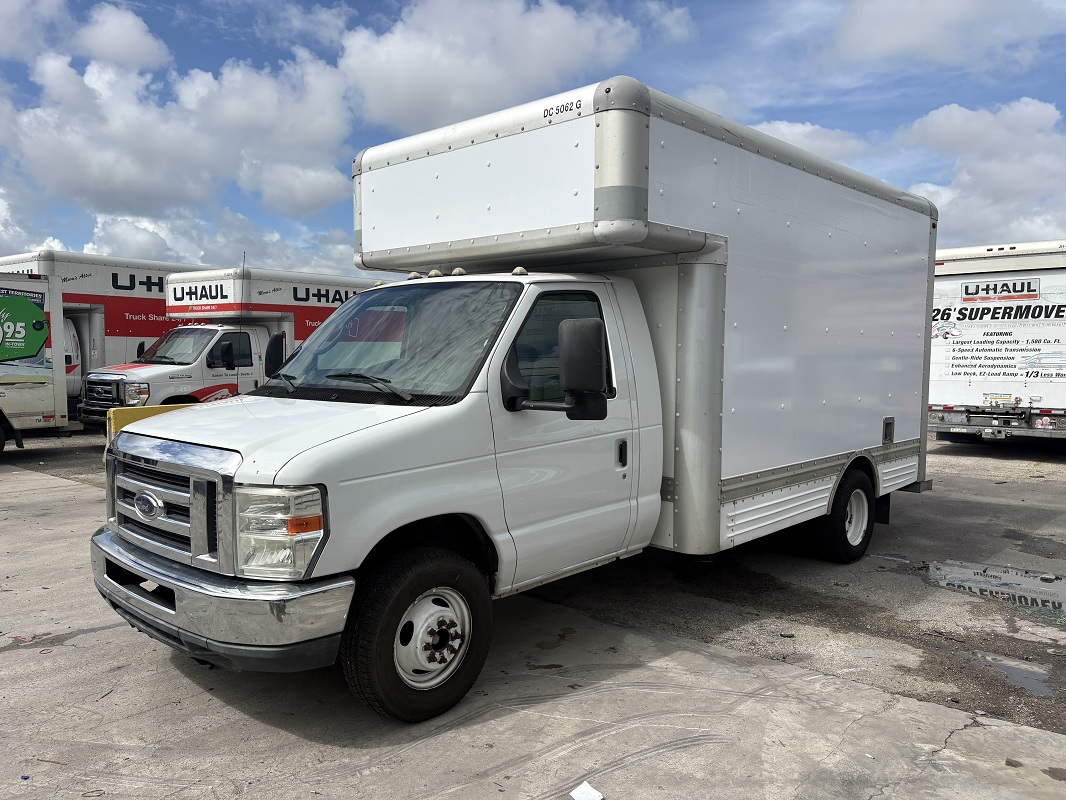 Used 2012 14 ' Box Truck for sale