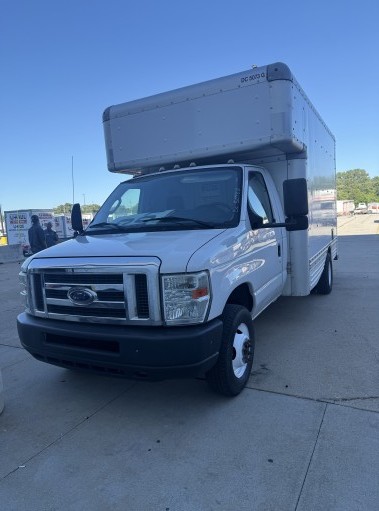 Used 2012 14 ' Box Truck for sale