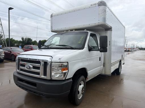 Used 2012 14 ' Box Truck for sale