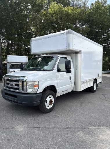 Used 2012 14 ' Box Truck for sale