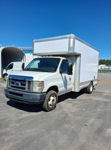 Used 2012 14 ' Box Truck for sale
