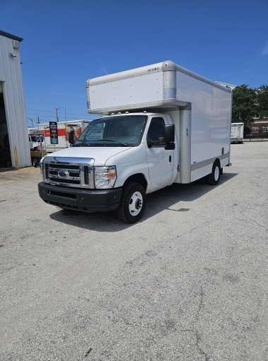 Used 2012 14 ' Box Truck for sale