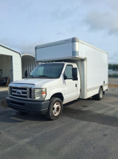 Used 2012 14 ' Box Truck for sale