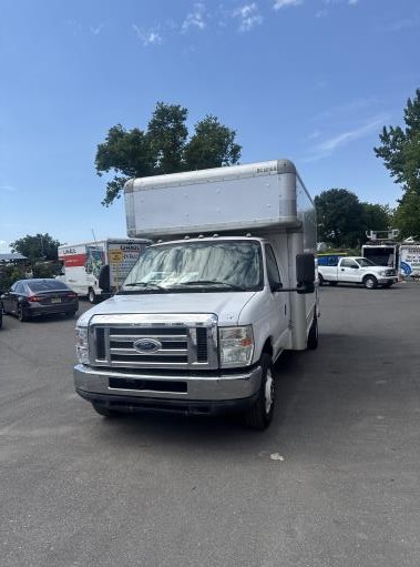 Used 2012 14 ' Box Truck for sale