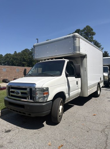 Used 2012 14 ' Box Truck for sale