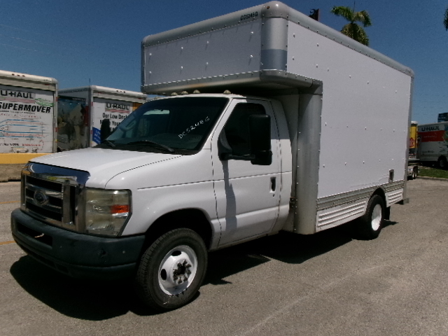 Used 2012 14 ' Box Truck for sale