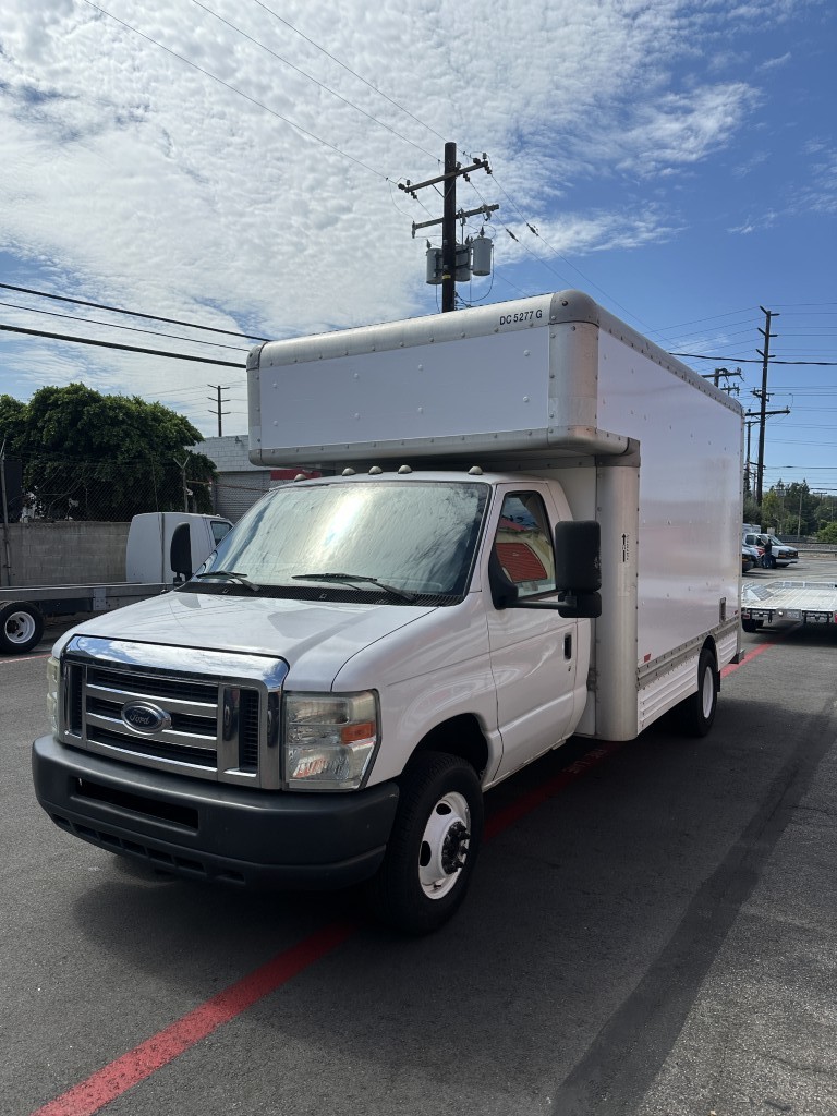 Used 2012 14 ' Box Truck for sale