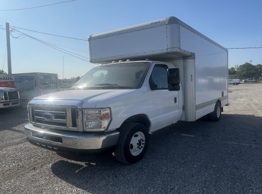 Used 2012 14 ' Box Truck for sale