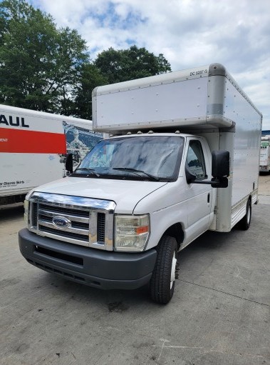 Used 2012 14 ' Box Truck for sale