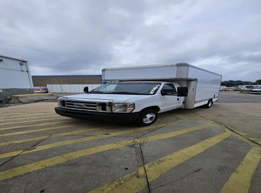 Used 2012 14 ' Box Truck for sale
