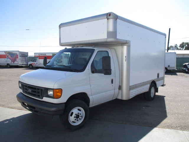 2007 14' Box Truck for Sale in Colorado Springs, CO 80909