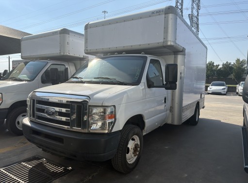 Used 2012 14 ' Box Truck for sale