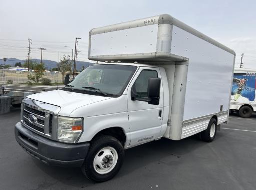 Used 2012 14 ' Box Truck for sale