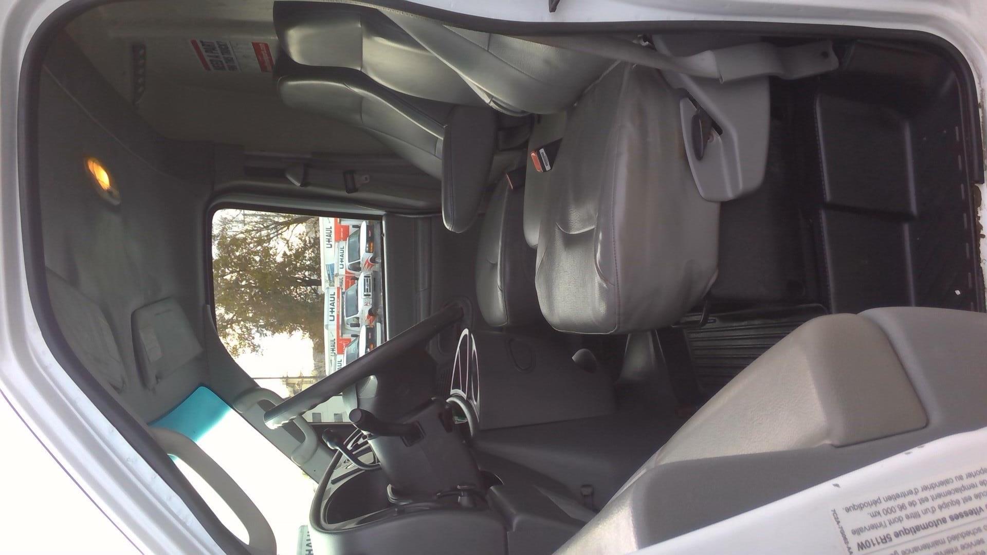 2007 14' Box Truck for Sale in Gettysburg, PA 17325 UHaul Truck Sales