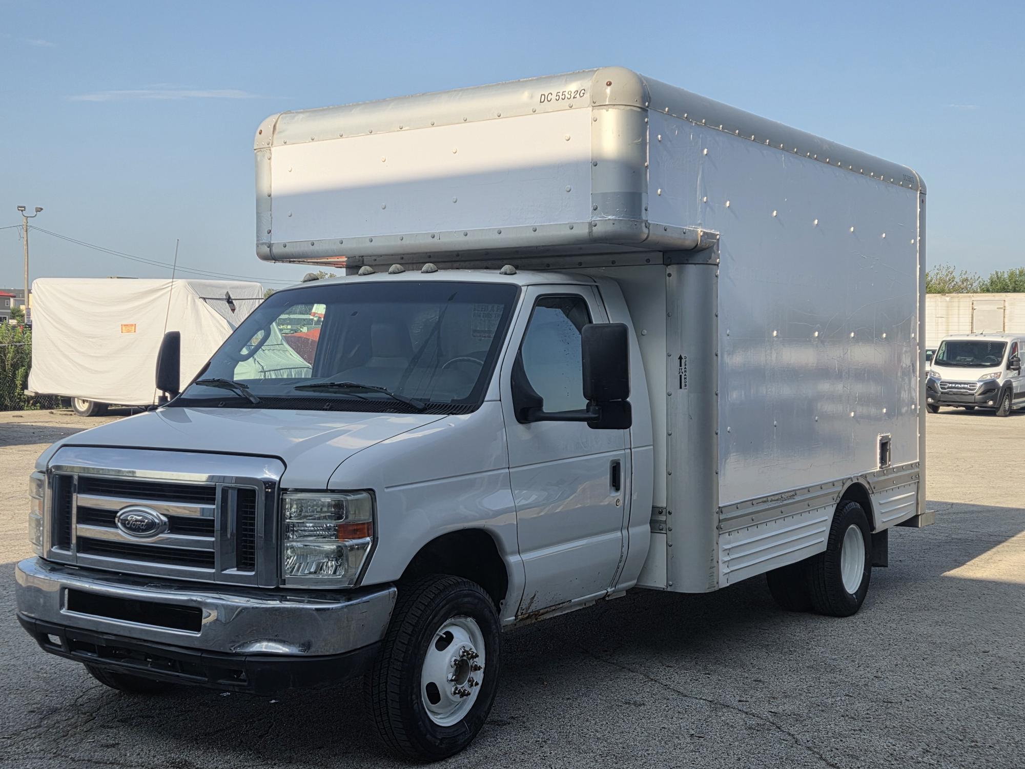 Used 2012 14 ' Box Truck for sale