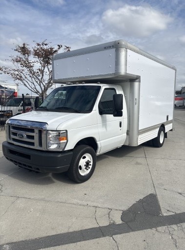 Used 2012 14 ' Box Truck for sale
