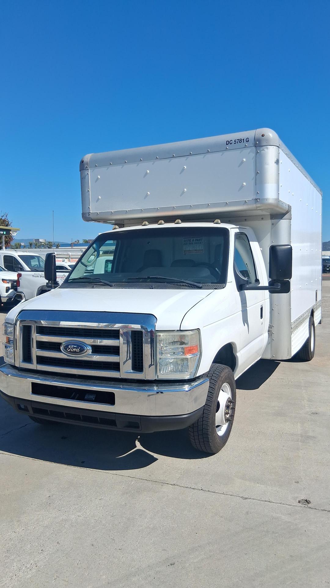 Used 2012 14 ' Box Truck for sale