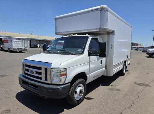 Used 2012 14 ' Box Truck for sale