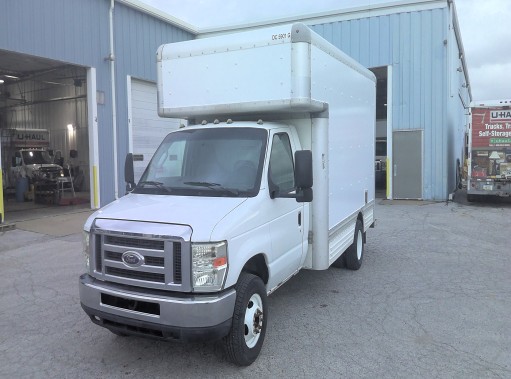 Used 2012 14 ' Box Truck for sale