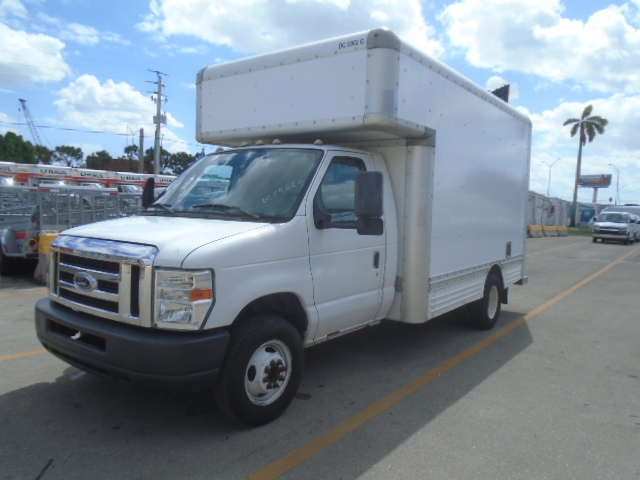 Used 2012 14 ' Box Truck for sale