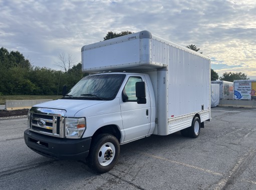 Used 2012 14 ' Box Truck for sale