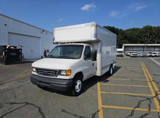 Used 2006 14 ' Box Truck for sale