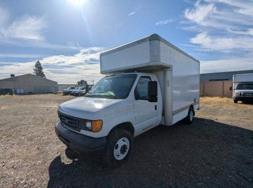 Used 2006 14 ' Box Truck for sale