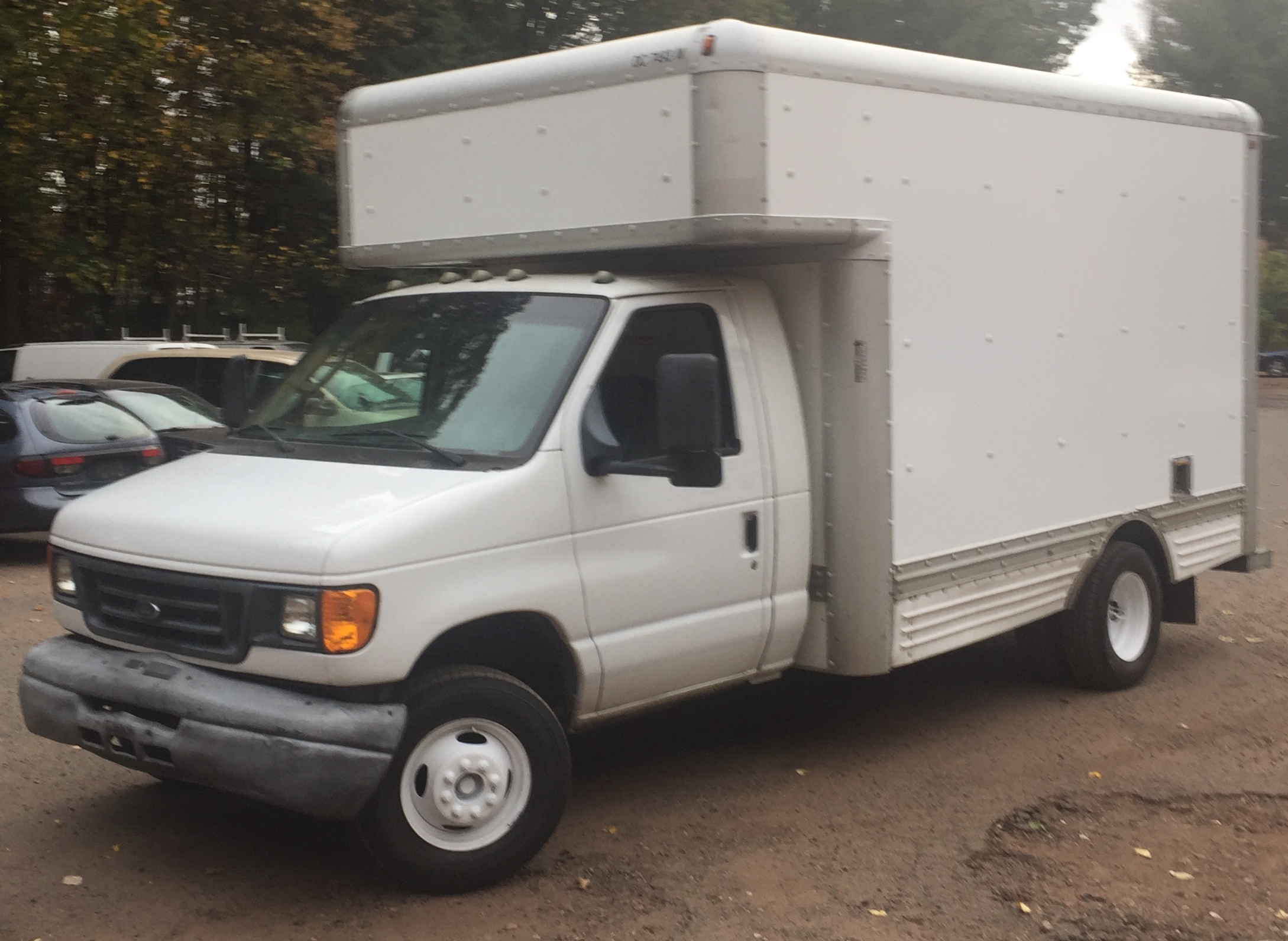 2006 14' Box Truck for Sale in Hartford, CT 06114 UHaul Truck Sales