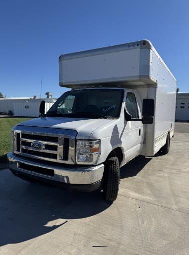 Used 2008 17 ' Box Truck for sale