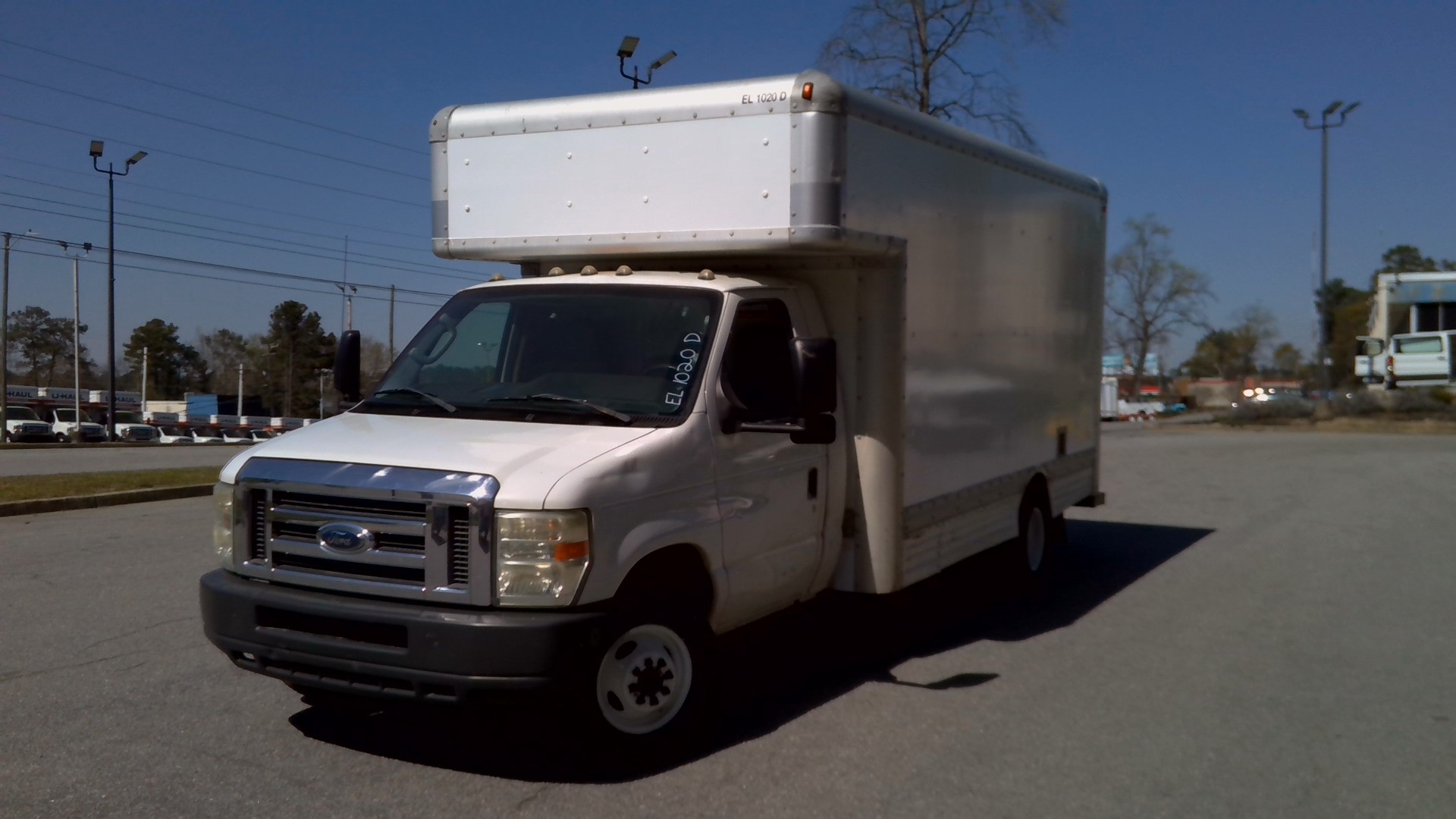 Camión con caja de 17 ft 2010 a la venta en Columbia, SC 29204 UHaul