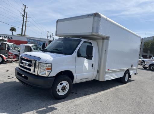 Used 2010 17 ' Box Truck for sale