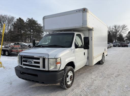 Used 2010 17 ' Box Truck for sale
