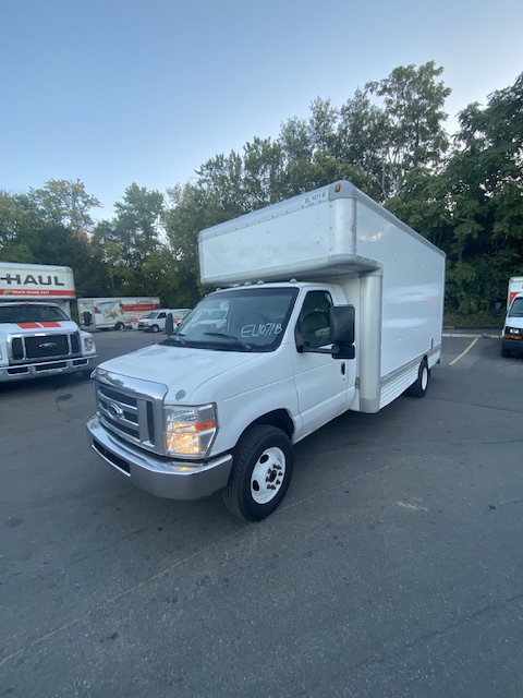 Used 2008 17 ' Box Truck for sale