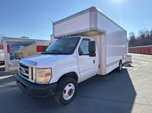 Used 2008 17 ' Box Truck for sale