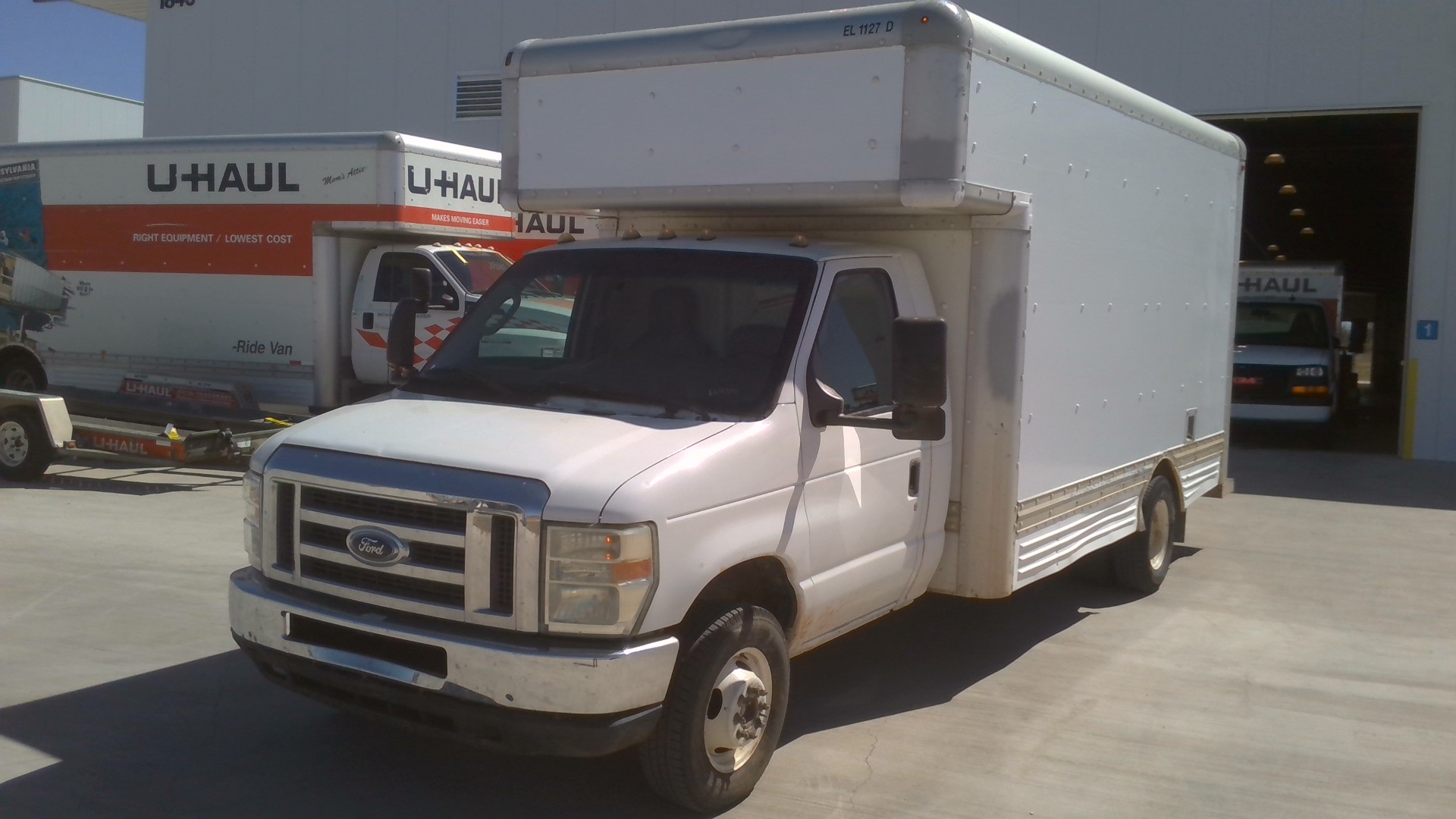 Used 2010 17 ' Box Truck for sale