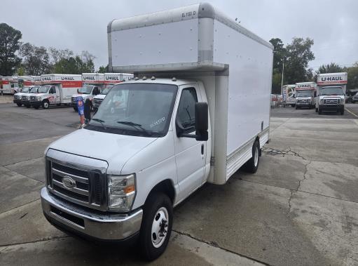 Used 2010 17 ' Box Truck for sale