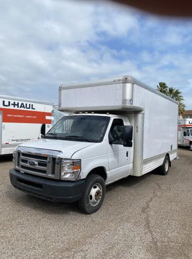 Used 2009 17 ' Box Truck for sale