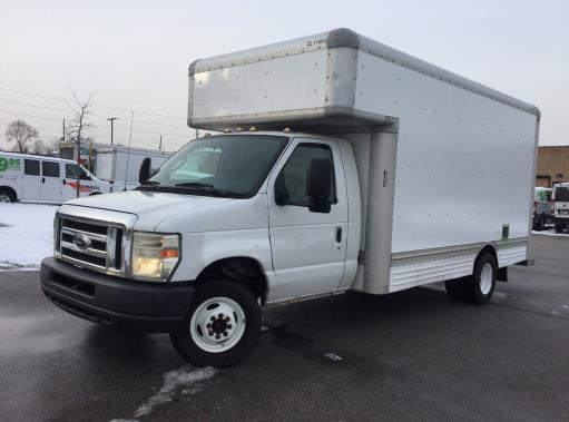 Used 2009 17 ' Box Truck for sale