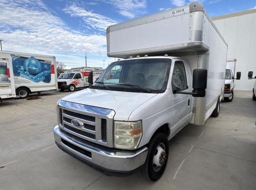 Used 2008 17 ' Box Truck for sale