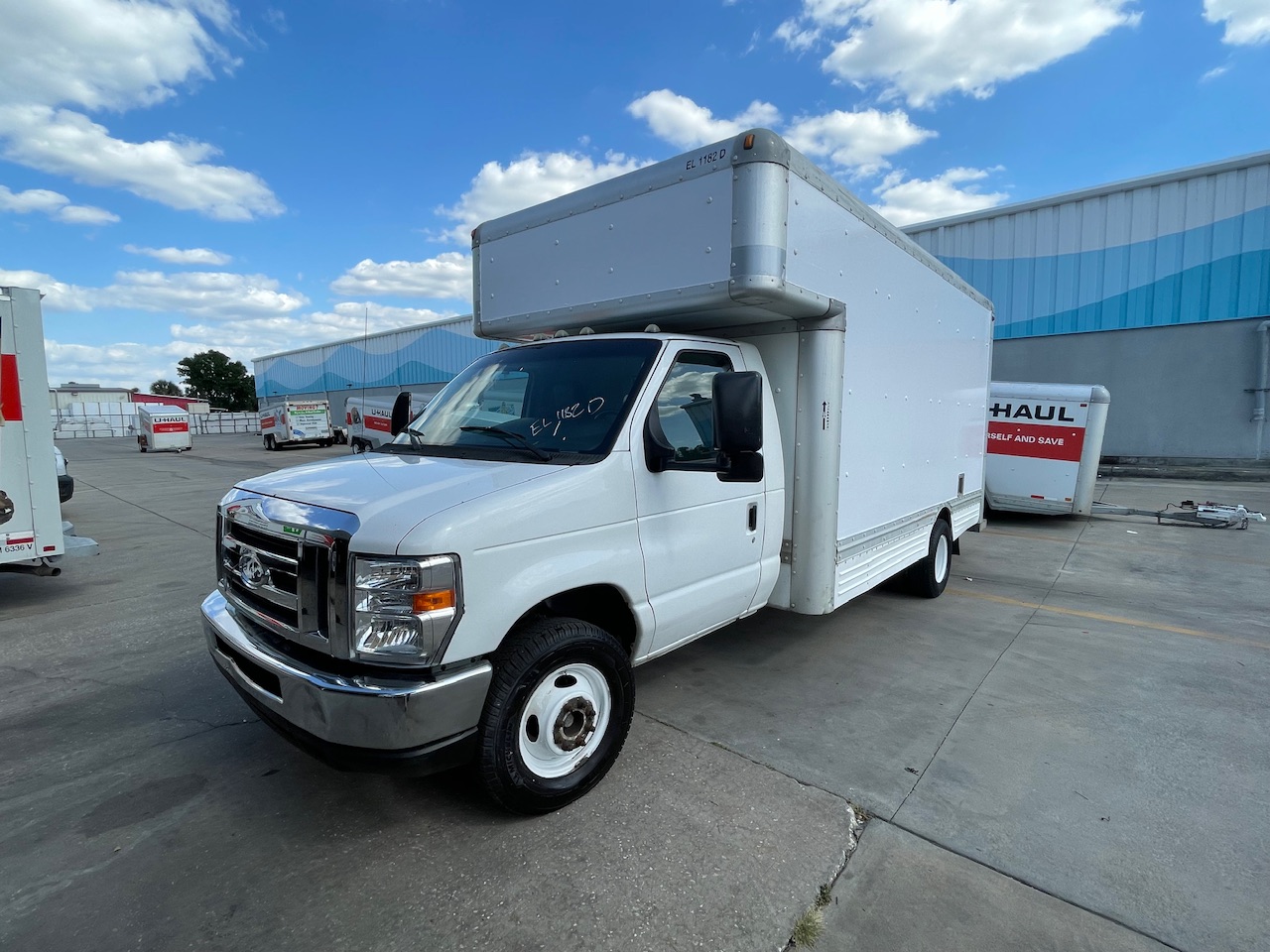 Used 2010 17 ' Box Truck for sale