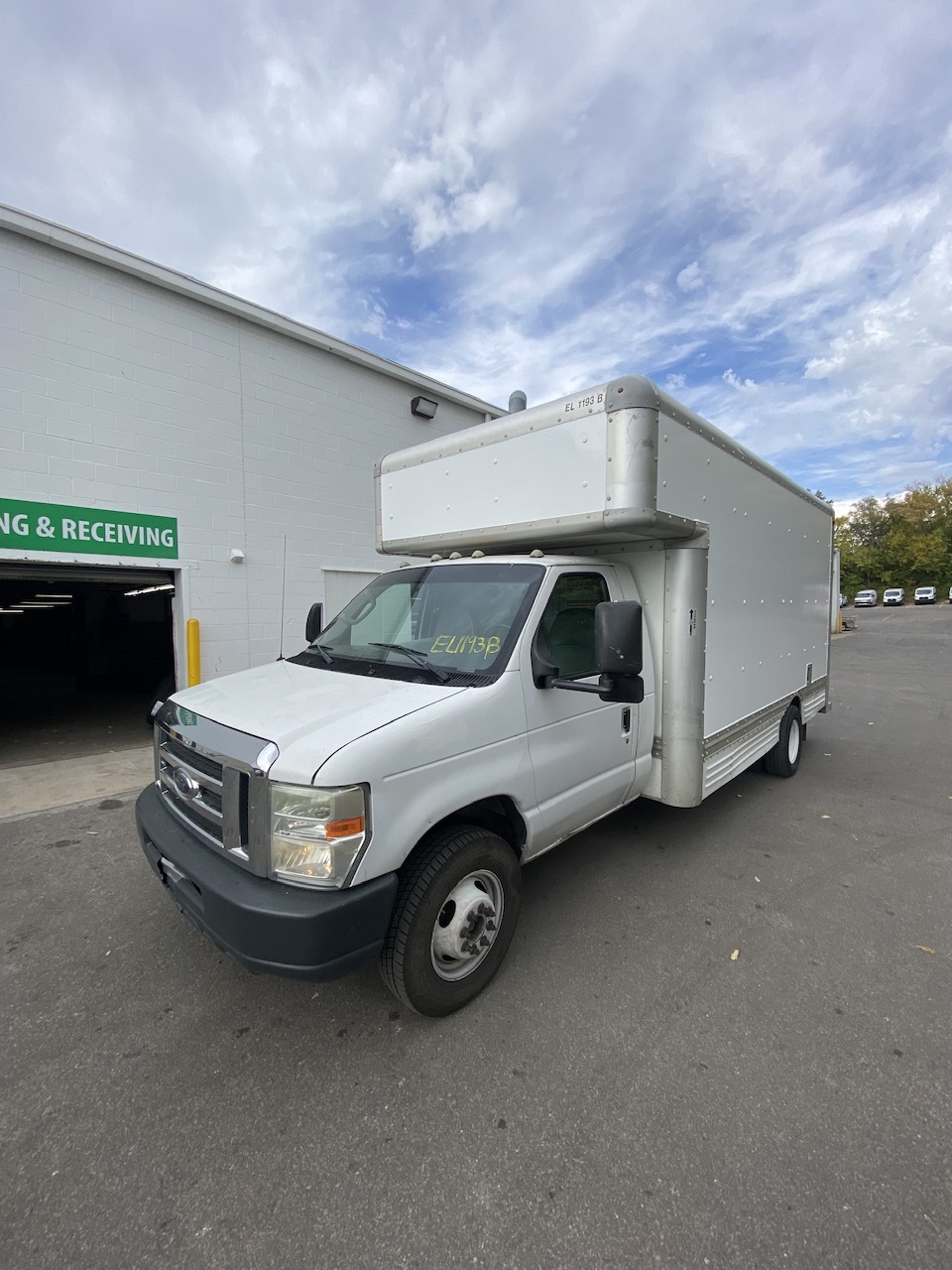 Used 2008 17 ' Box Truck for sale