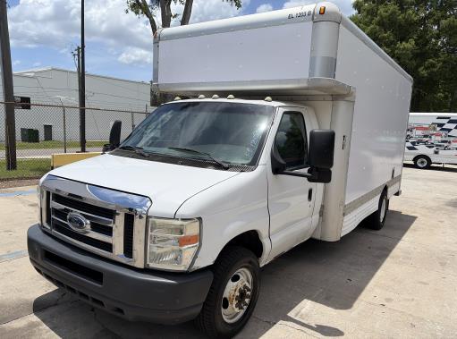 Used 2008 17 ' Box Truck for sale