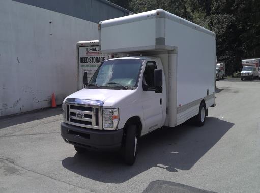 Used 2009 17 ' Box Truck for sale