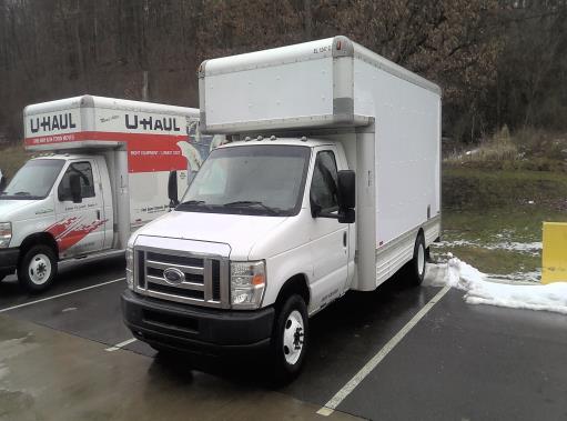 Used 2009 17 ' Box Truck for sale