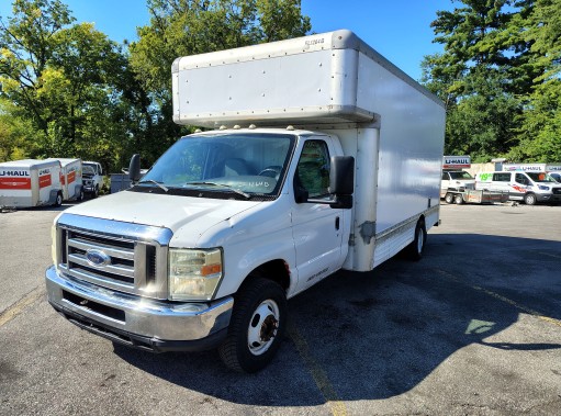 Used 2008 17 ' Box Truck for sale