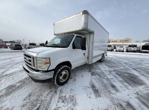 Used 2009 17 ' Box Truck for sale