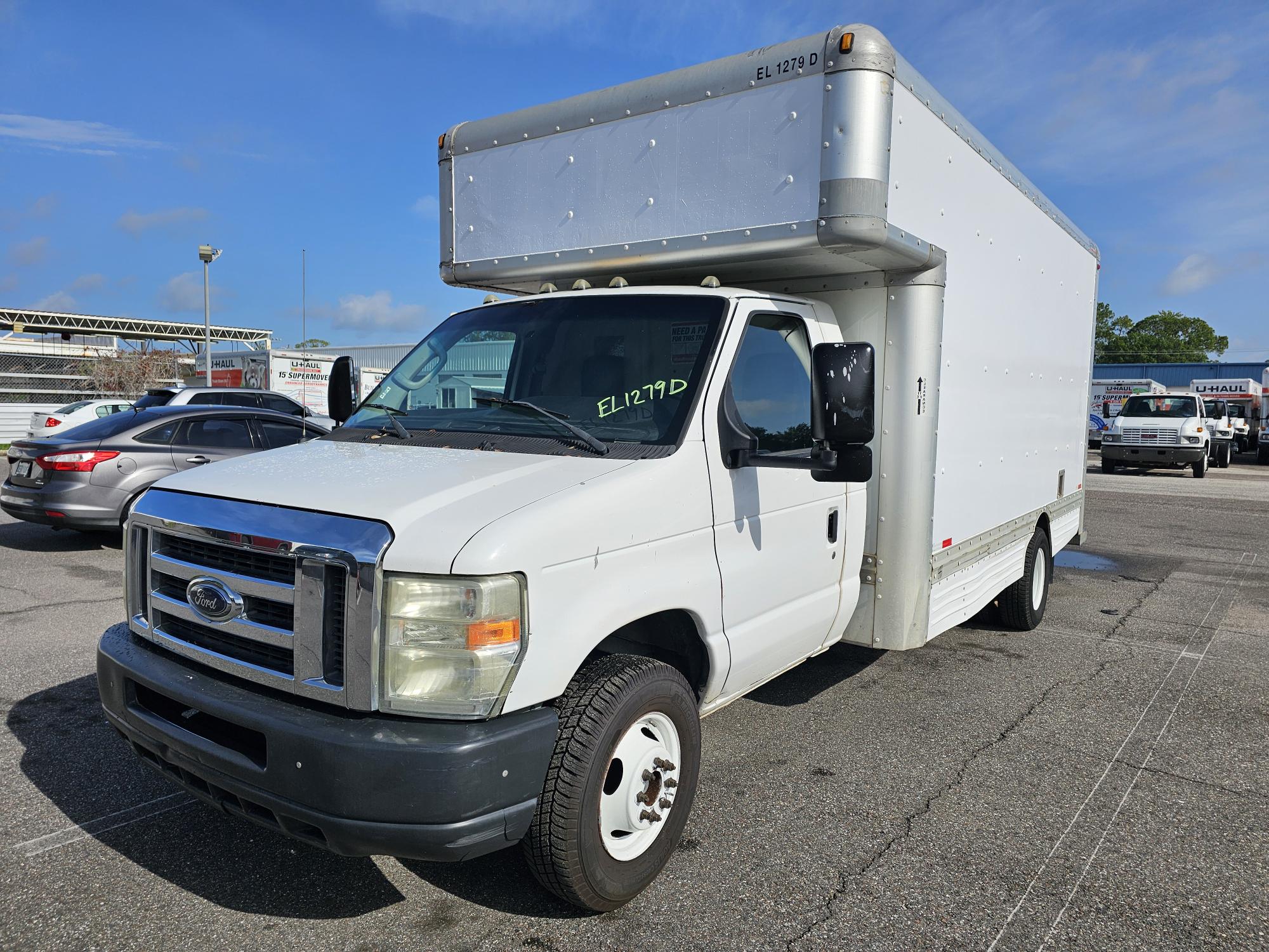 Used 2010 17 ' Box Truck for sale
